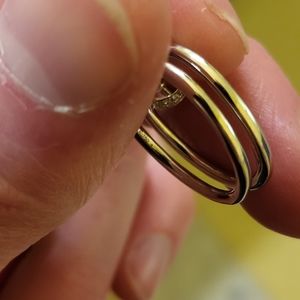 Curled nail ring stamped au750